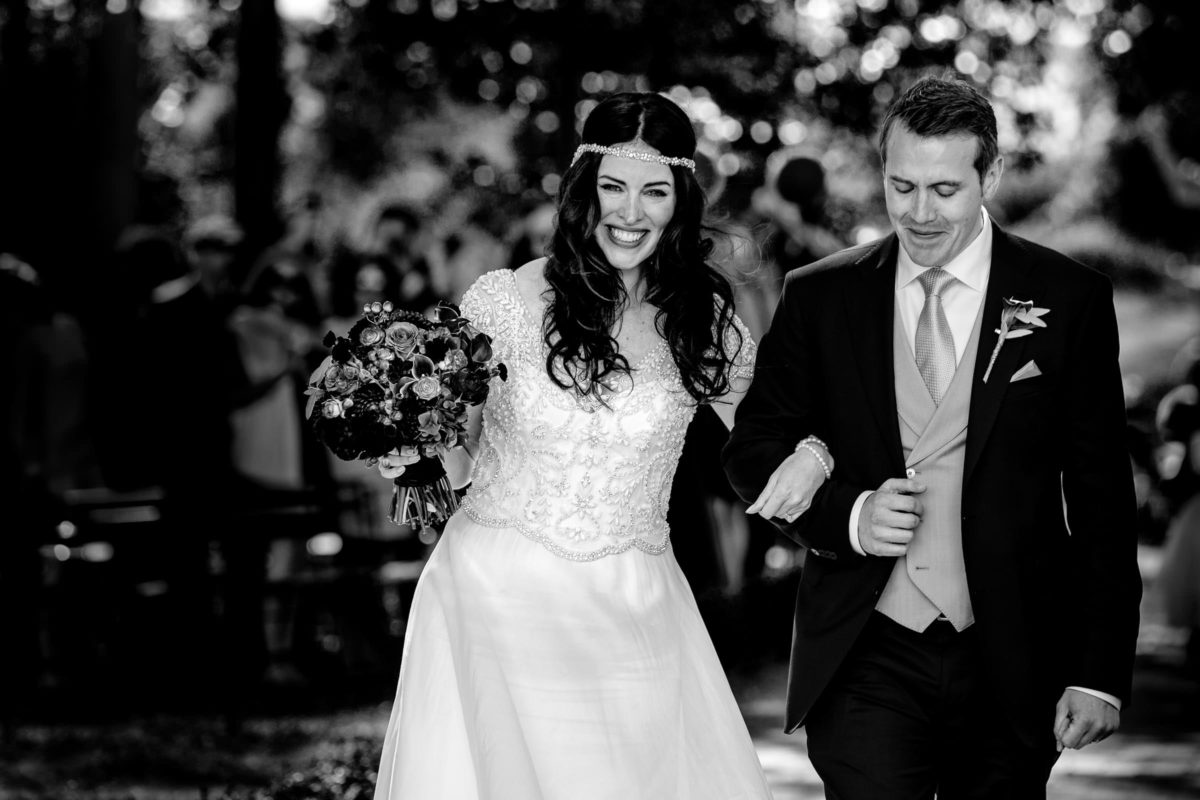 Ungestellte Hochzeitsfotografie & Hochzeitsreportagen in Düsseldorf, Köln & Aachen. Echte Momente, echte Gefühle & nachhaltige Erinnerungen.