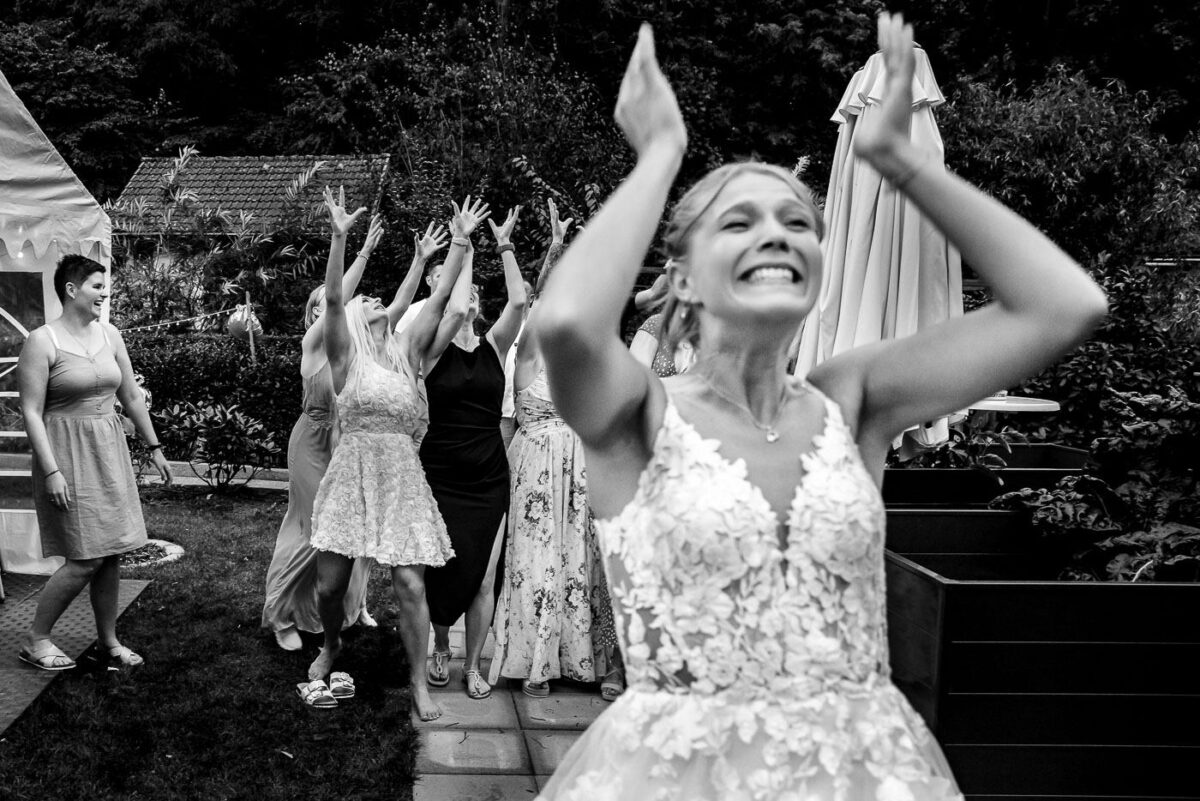 Patrick Engel – moderne Hochzeitsfotografie & Familienfotos. Hochzeitsfotografie & Familienfotos für die schönsten Momenten im Leben – international prämiert. Aachen, NRW, deutschlandweit.